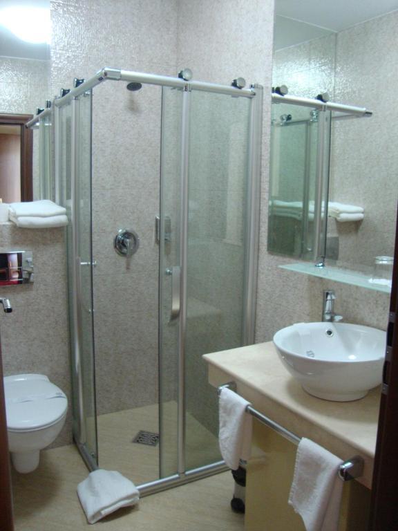Apolodor Residence Orşova Kamer foto